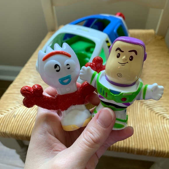 Little People Toy Story Buzz Lightyear Spaceship with Lights & Sounds 🚀 - Picture 5 of 9